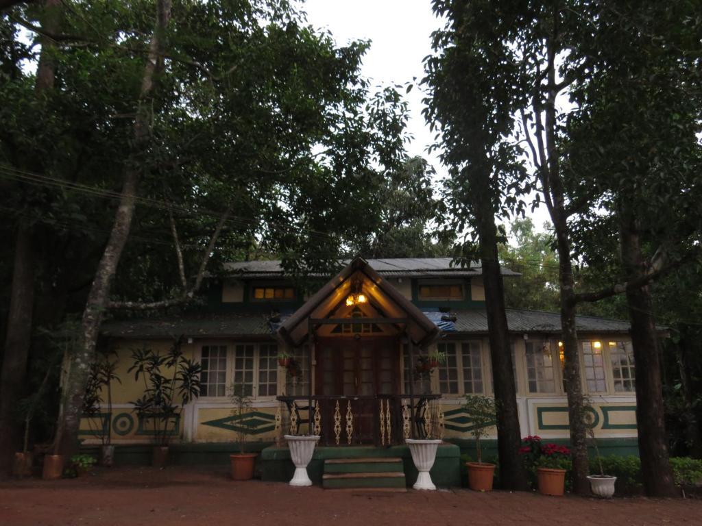 Hotel Mount View Heritage Panchgani Exterior photo